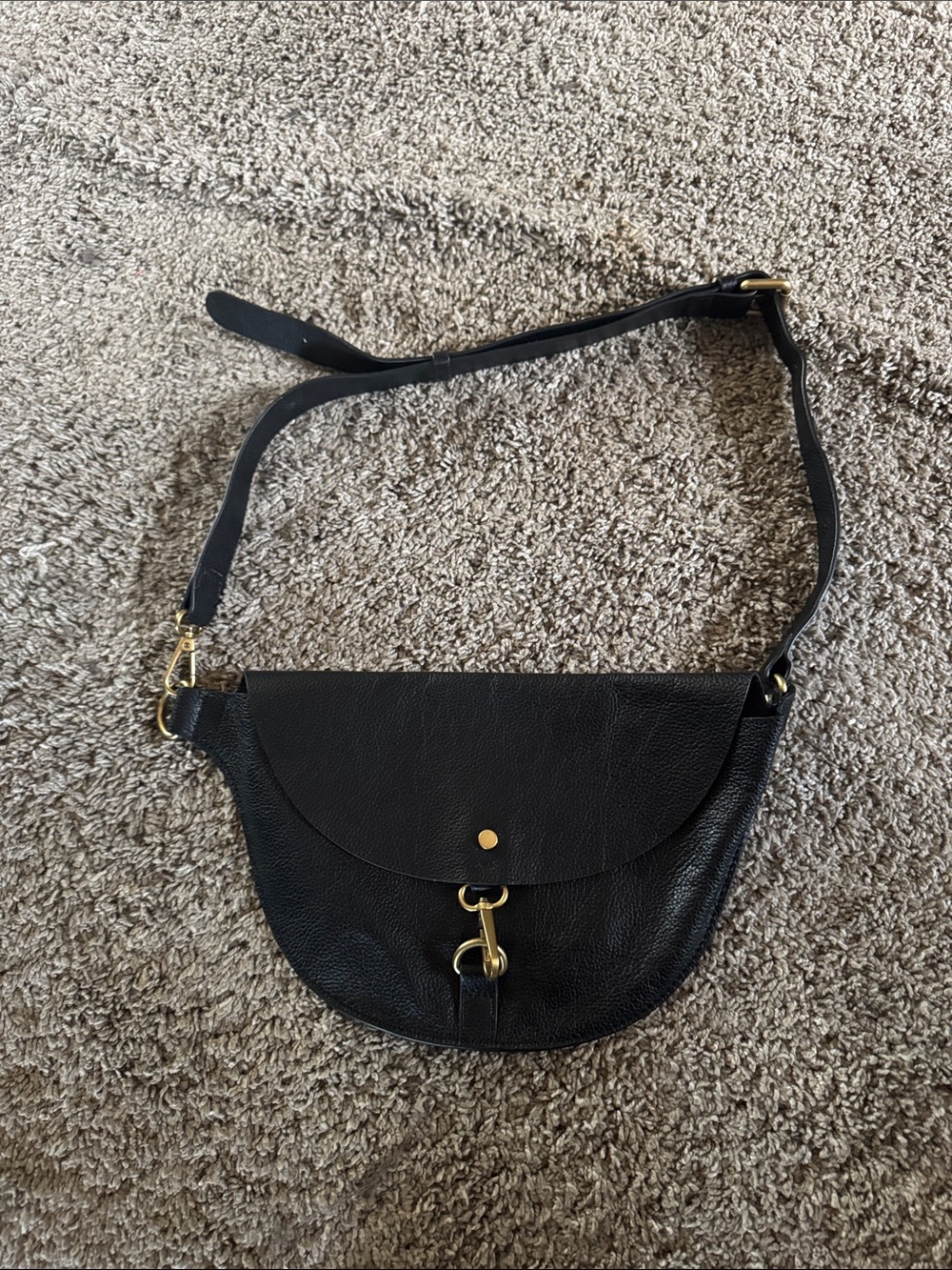 Banana Republic crossbody belt bag black leather